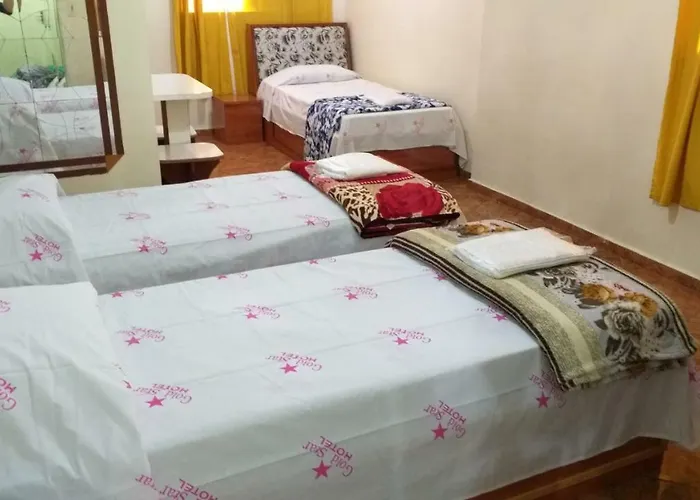 Gold Star Hotel